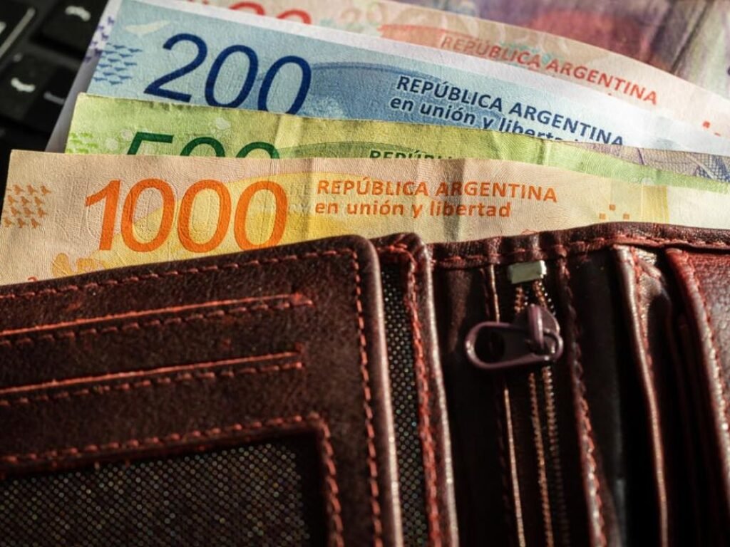 pesos-en-la-billetera-1578993